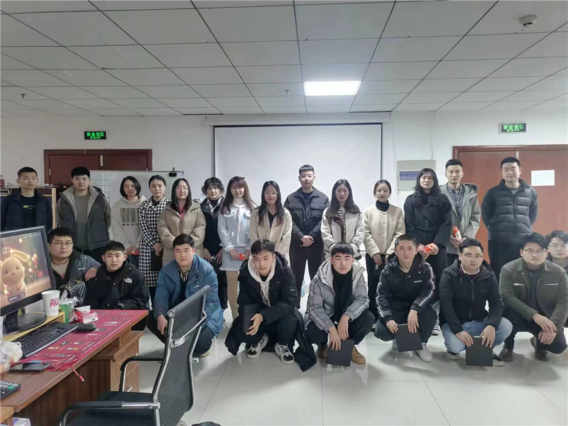 華礦集團(tuán)2023年第一屆拜師儀式成功舉行！